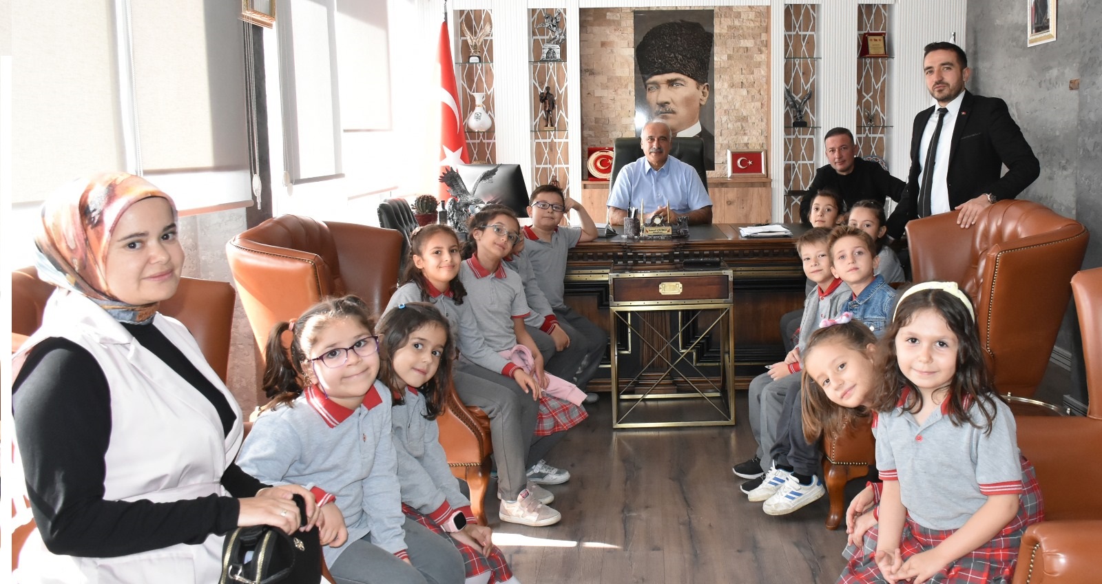 Öğrencilerden Başkan Çizikci’ye ziyaret 