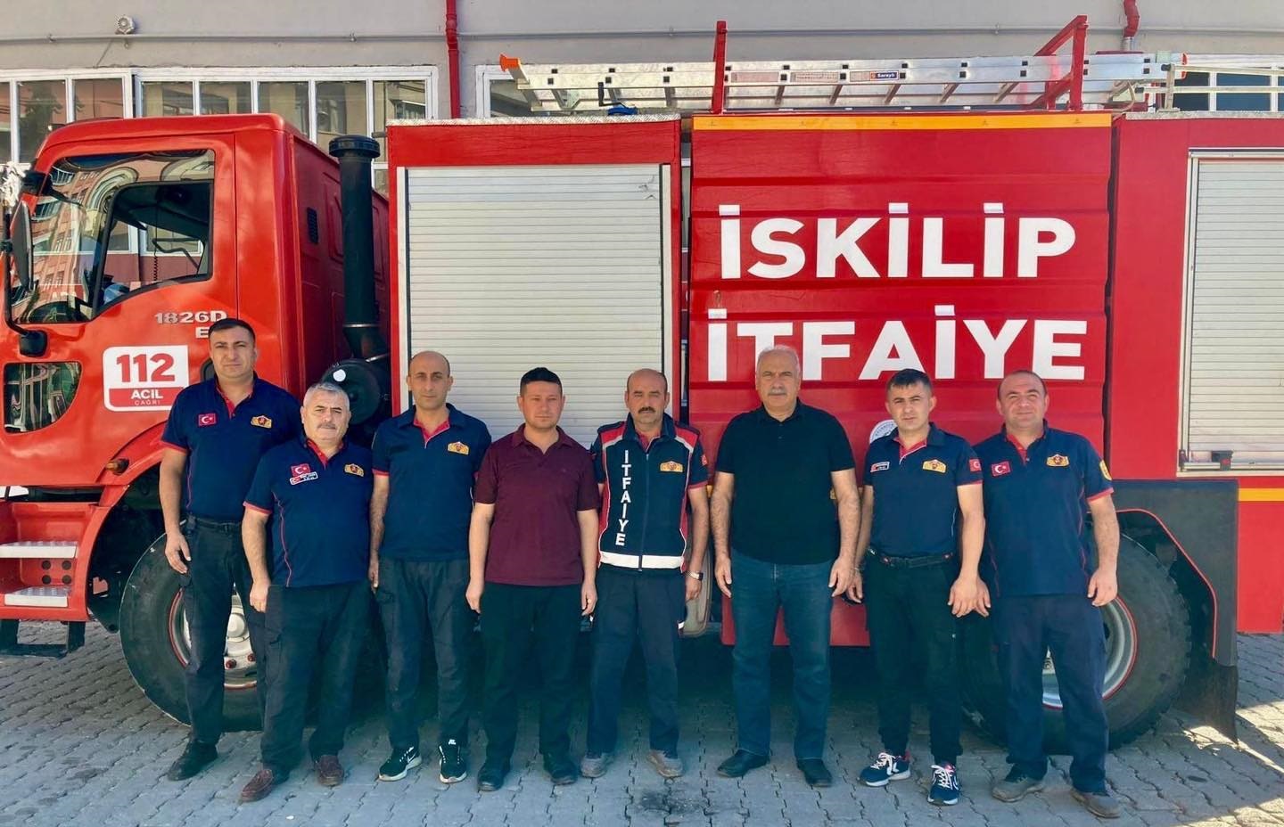 İZMİR’DEKİ YANGIN SÖNDÜRME ÇALIŞMALARINA İSKİLİP İTFAİYESİNDEN DESTEK!