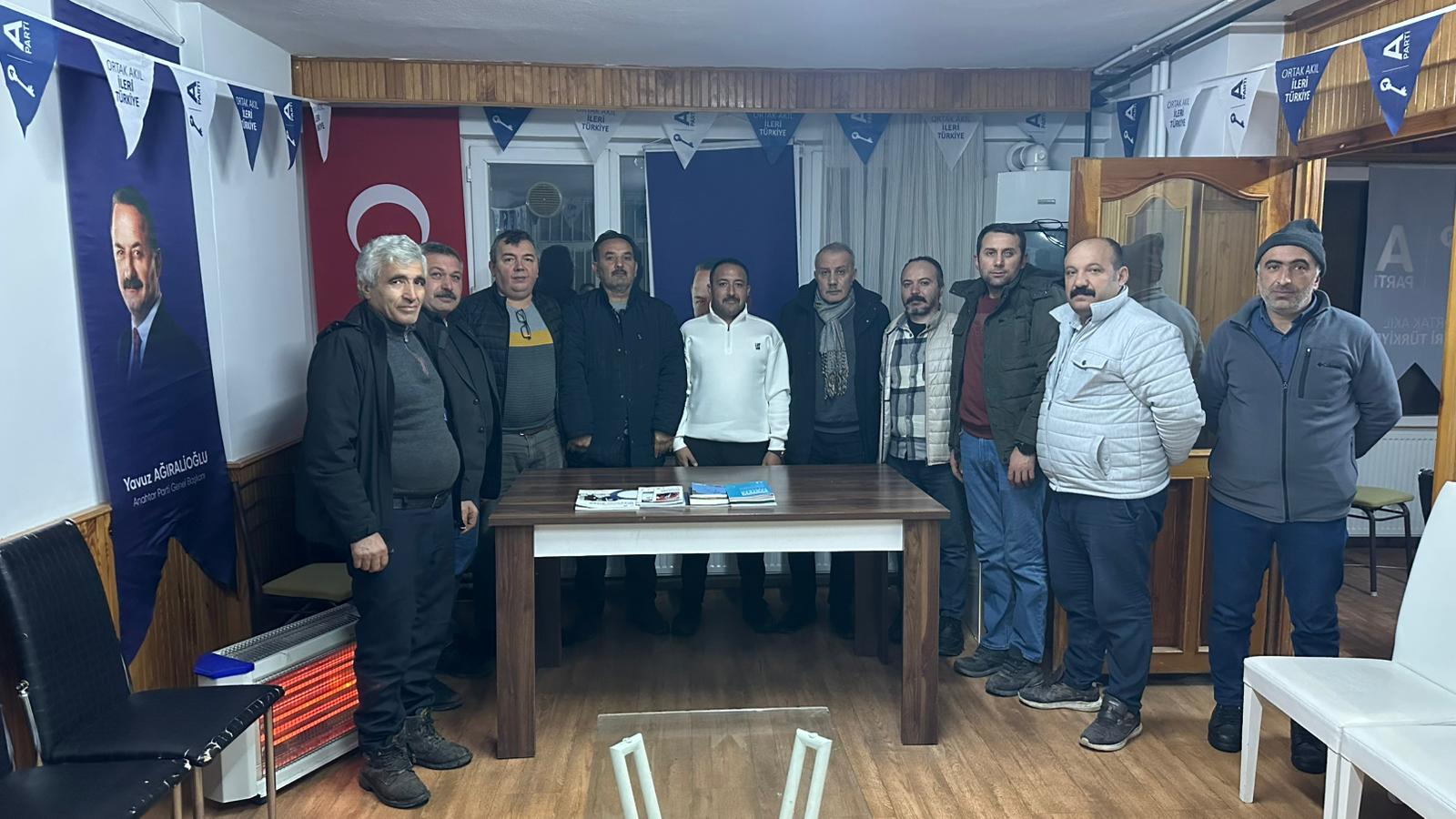 A Parti İlçe Başkanı Dişli basın mensupları ile bir araya geldi