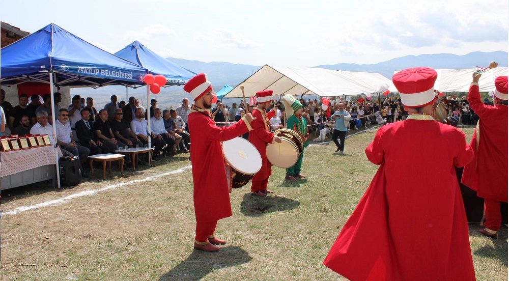 5. GELENEKSEL HALLI-DER ETKİNLİKLERİ YAPILDI