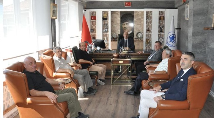 Başaranhıncal Başkan Çizikci’yi ziyaret etti