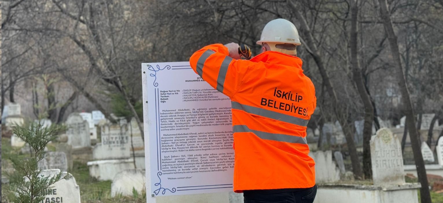 ?eyh Abd�lbaki T�rbesinde peyzaj �al??malar? tamamland?