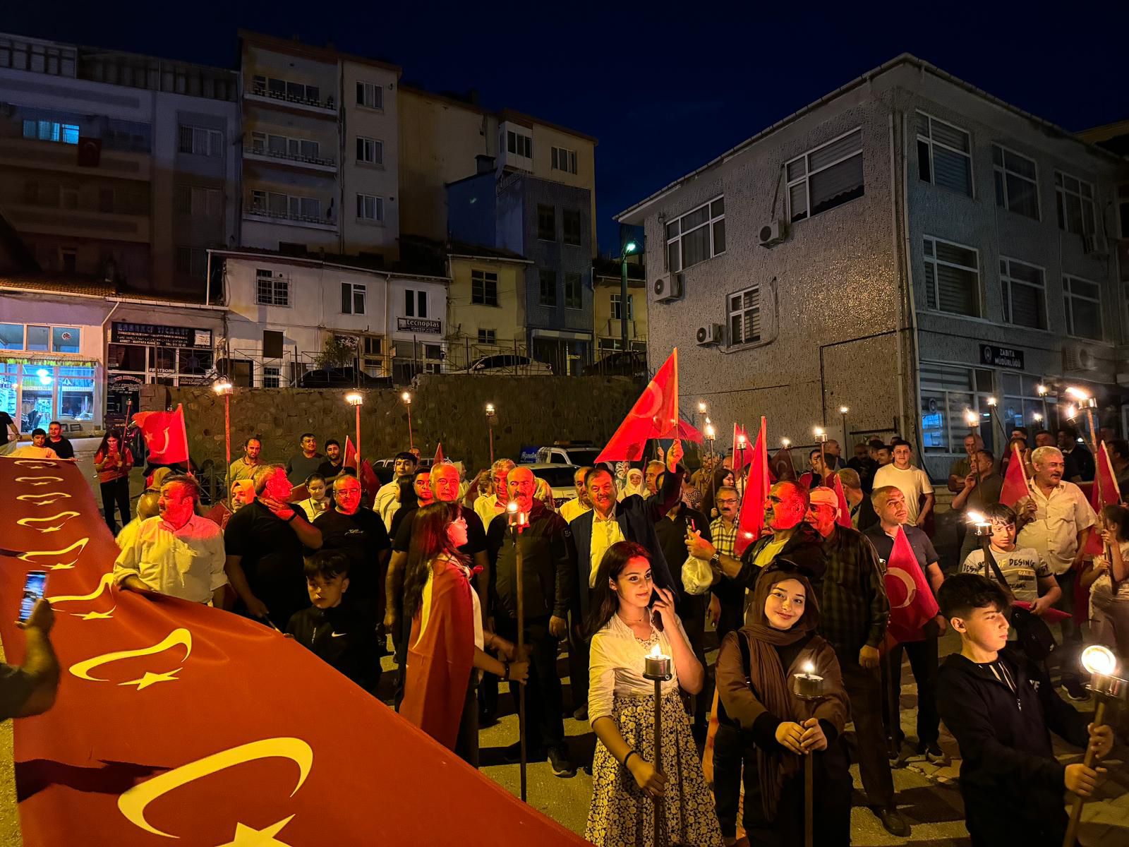 Fener alayına yoğun katılım