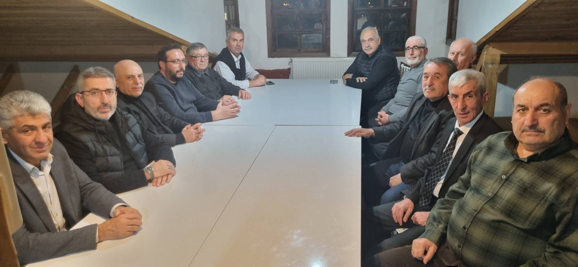 AK Parti'den vefa buluşması