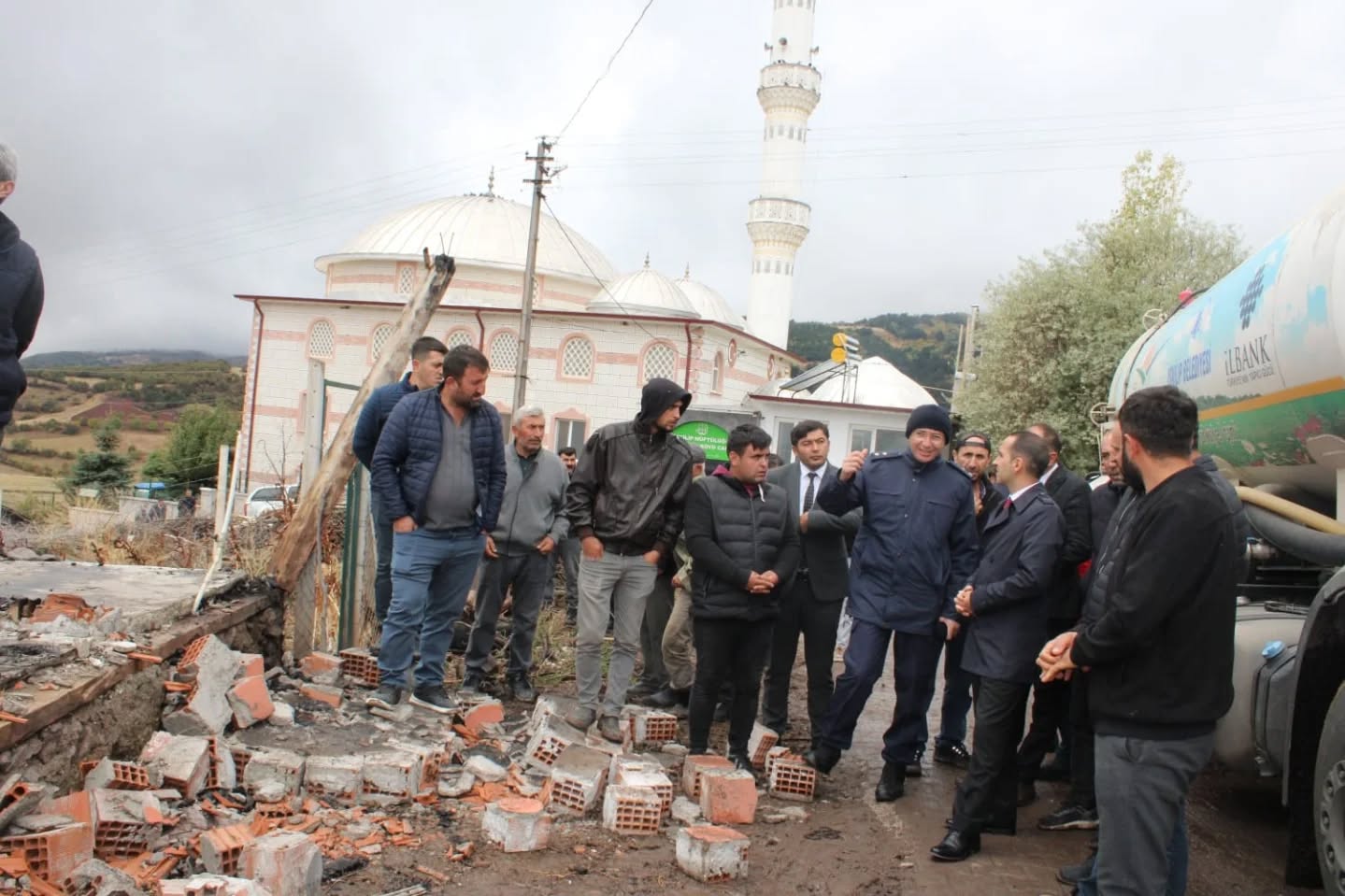 Kaymakam Polat’tan yangın mağdurlarına geçmiş olsun ziyareti
